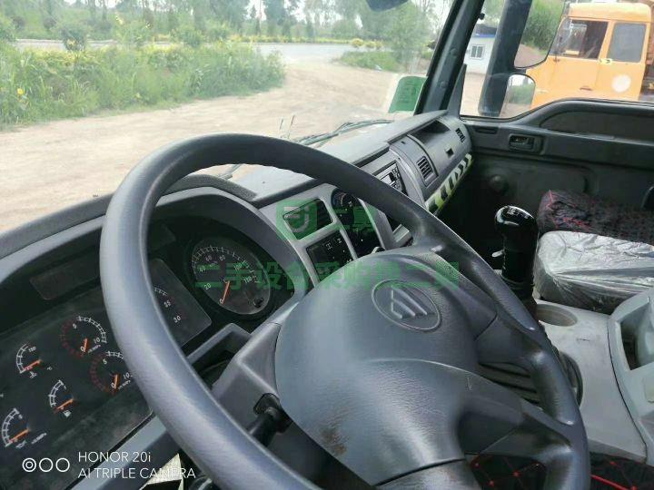 山西忻州出售二手歐曼340馬力土方車