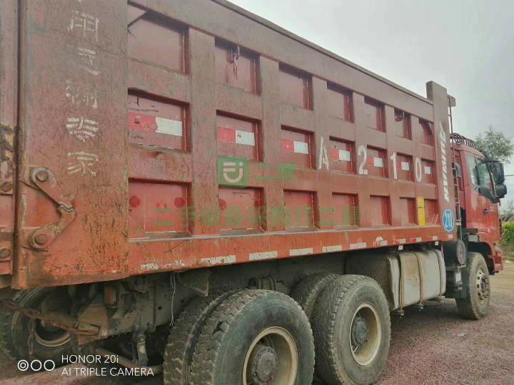 山西忻州出售二手歐曼340馬力土方車