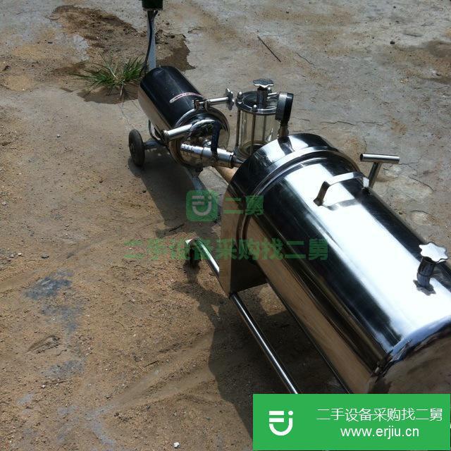 山東出售二手不銹鋼過(guò)濾機(jī)