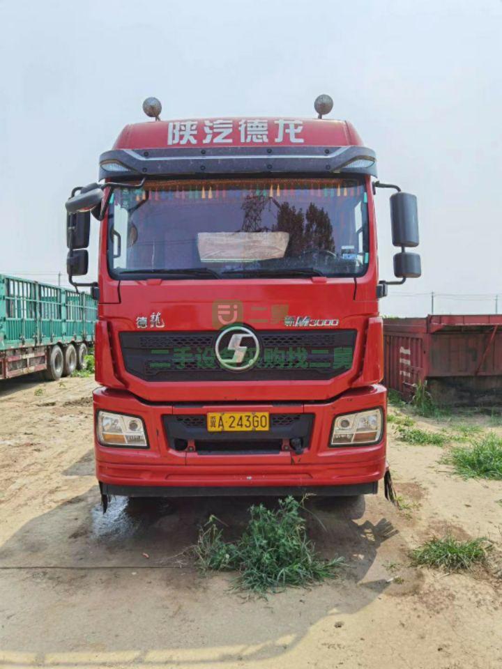 河北出售二手的一年一個月德龍400雙驅帶11米掛運輸車