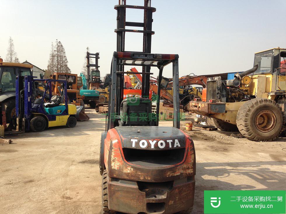 上海出售二手TOYOTA，3.5噸叉車.