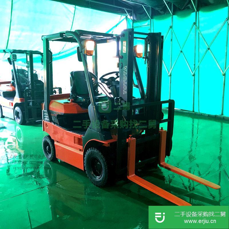 上海出售二手7FB15豐田電動叉車