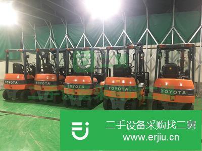 上海出售二手TOYOTA，7FB15電動(dòng)叉車