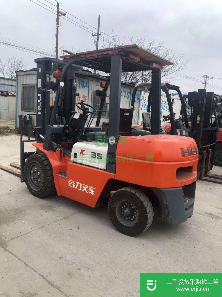 西藏出售二手9成新合力叉車(chē)