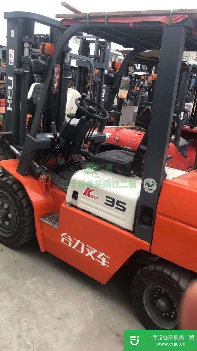 西藏出售二手9成新合力叉車(chē)