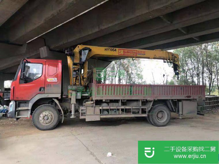 湖北出售二手柳汽單橋10噸遙控隨車吊