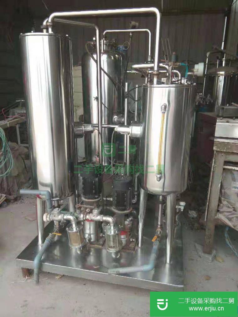 山東省出售二手飲料灌裝機(jī)