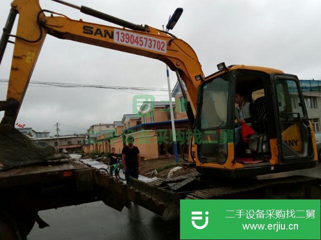 三一75-8挖掘機