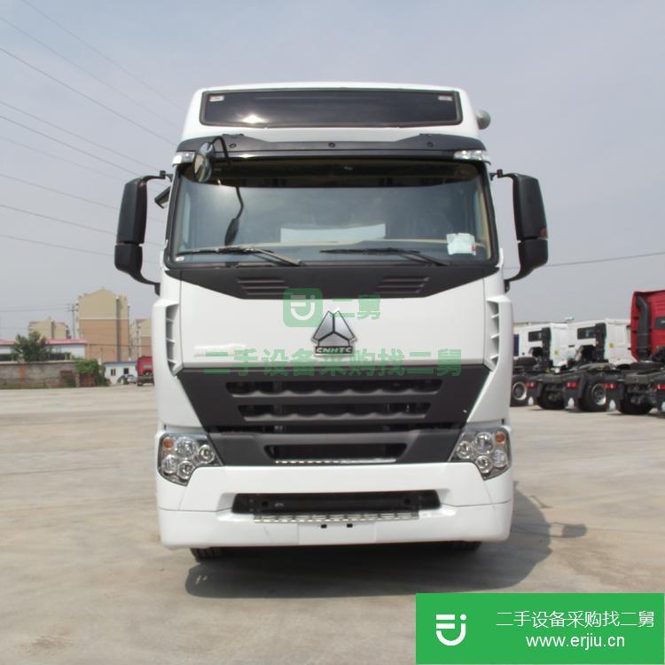 山東出售二手豪沃牽引車