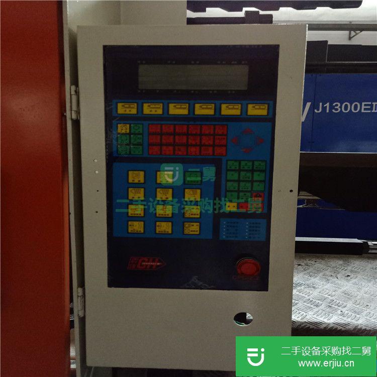 廣東省出售二手震雄278噸變量泵舊注塑機