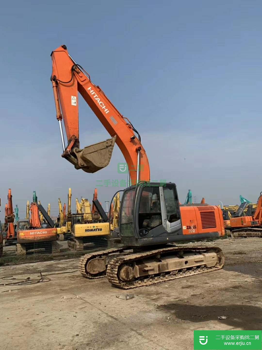 上海出售日立120二手挖掘机