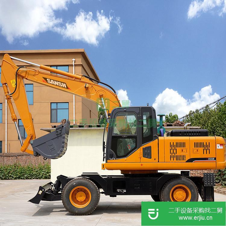山東出售二手SH135Ｗ輪式挖掘機