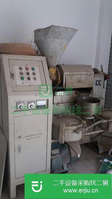 江蘇出售二手中型榨油機(jī)