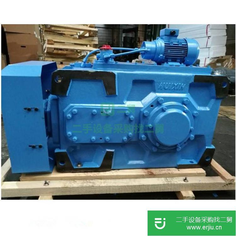山東出售二手560斜齒輪減速機
