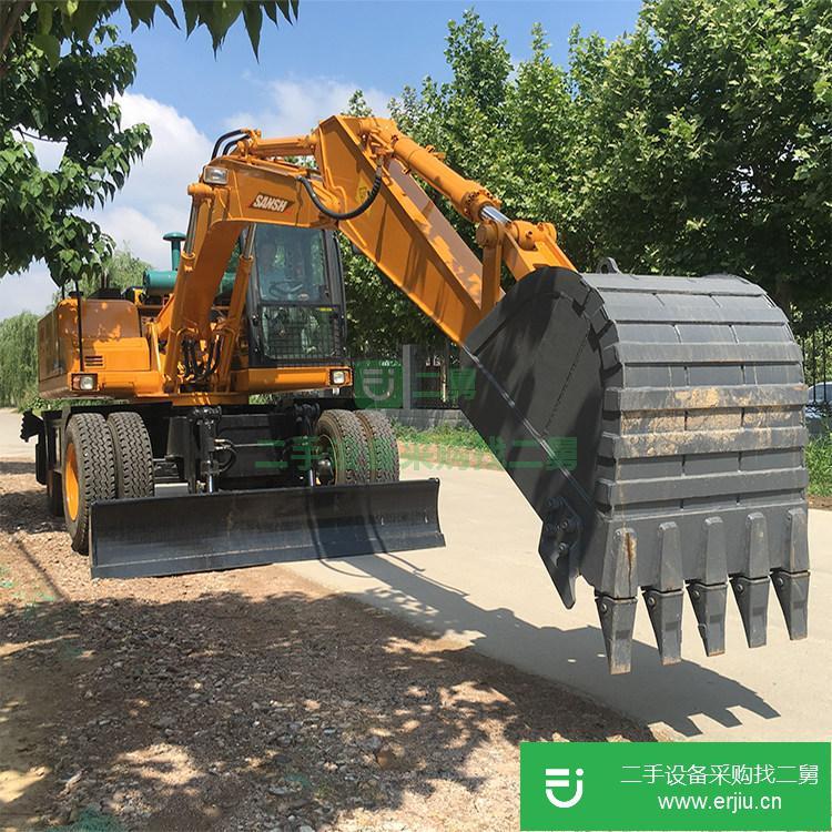 山東出售二手SH135Ｗ輪式挖掘機