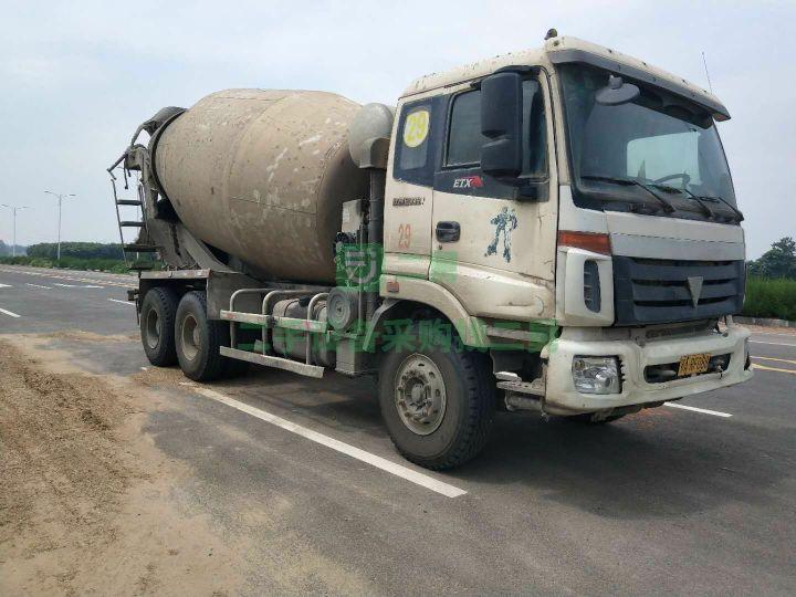 河南出售12年歐曼大12方攪拌車兩臺(tái)個(gè)人戶