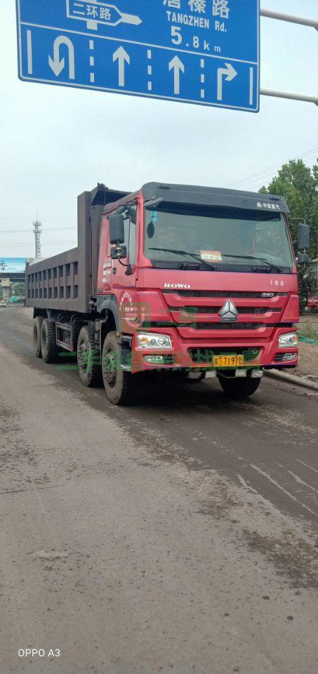 河北出售二手的豪沃前四后八自卸車6臺