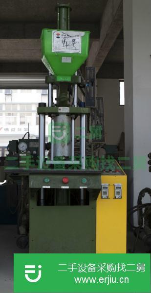四川出售二手坤威立式注塑機