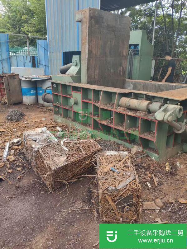 江蘇出售二手金屬壓塊機(jī)