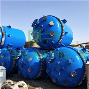 江蘇出售3噸20臺、5噸28臺、8噸12臺、12噸8臺不銹鋼反應釜