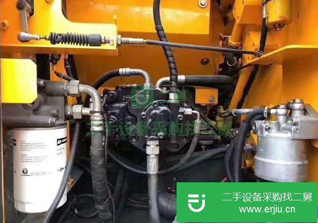 上海出售二手三一135挖掘機