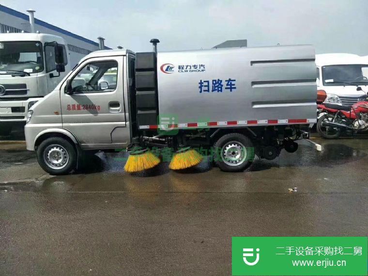 山東出售二手掃路車九成新
