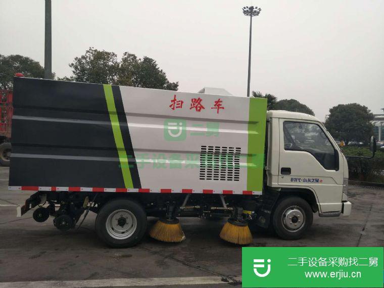 湖北出售二手掃路車九成新