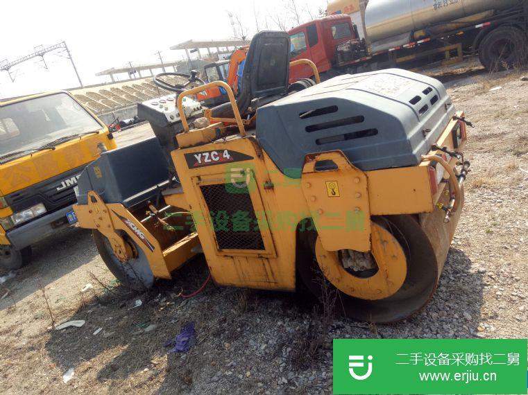 山東出售二手壓路機九成新