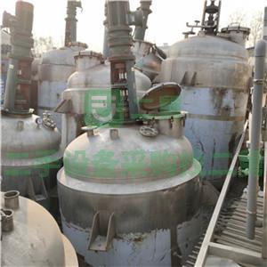 江蘇出售3噸20臺、5噸28臺、8噸12臺、12噸8臺不銹鋼反應釜