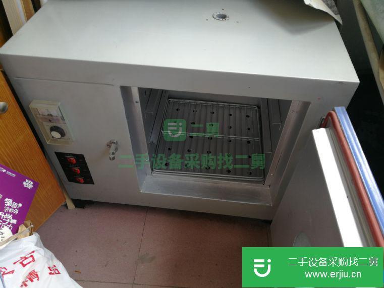 廣東省出售二手電熱恒溫干燥箱