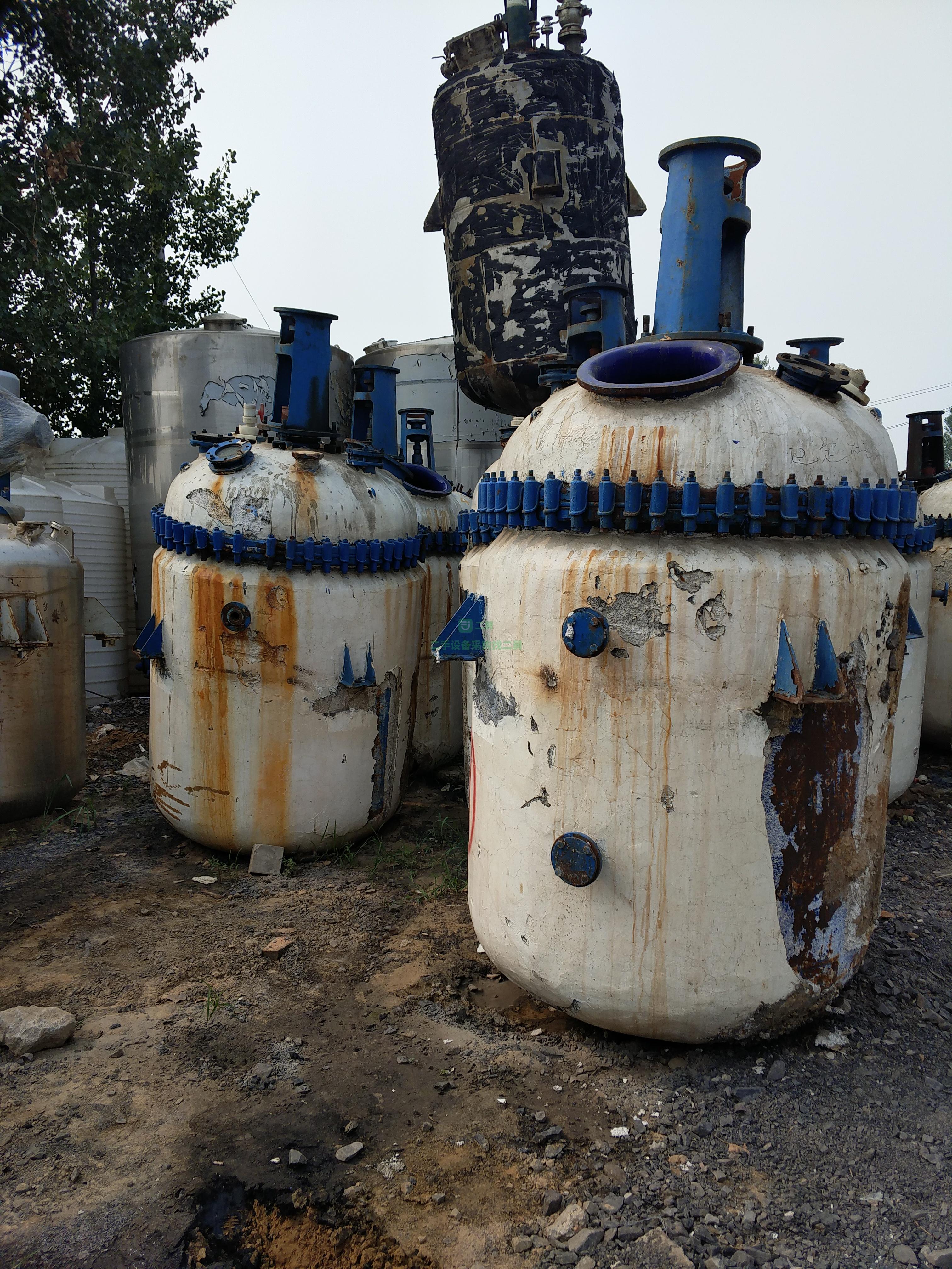 江蘇出售3噸20臺、5噸28臺、8噸12臺、12噸8臺不銹鋼反應釜