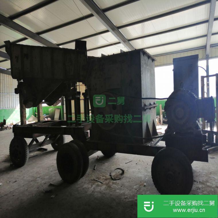 山東省出售二手移動石子破碎機(jī)