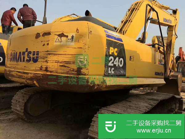四川出售二手小松240挖掘機(jī)