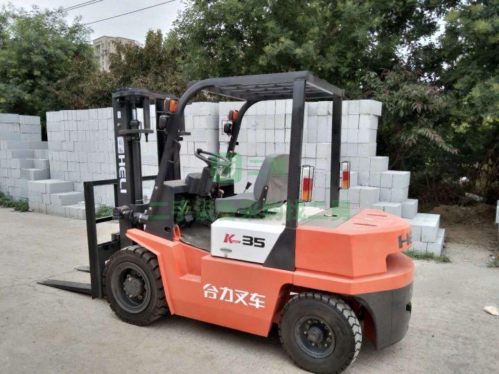 內蒙出售二手九成新的19年的合力叉車