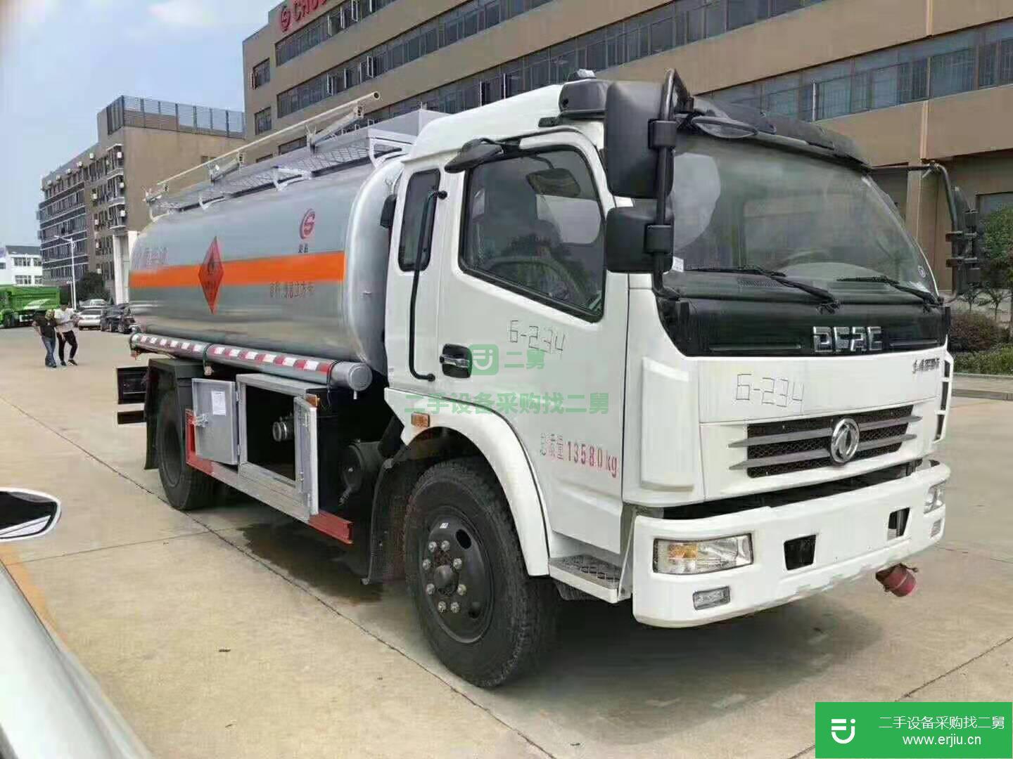 湖北出售二手東風油罐車