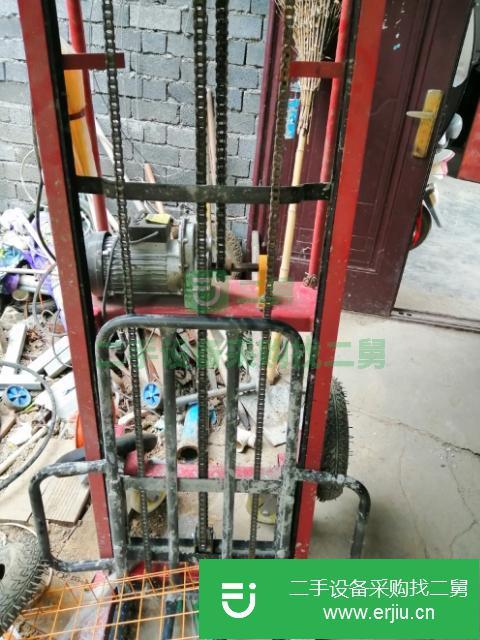 河南出售二車(chē)升降機(jī)