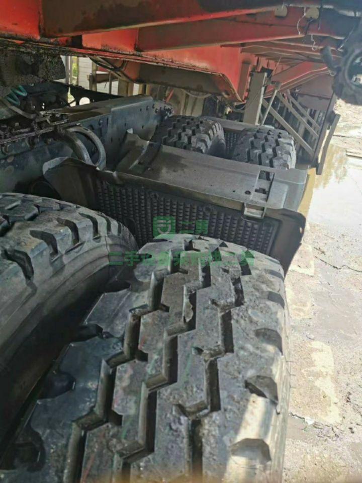 河北出售一年整全保險捍衛400天然氣車帶12米直板無上邊梁牽引車