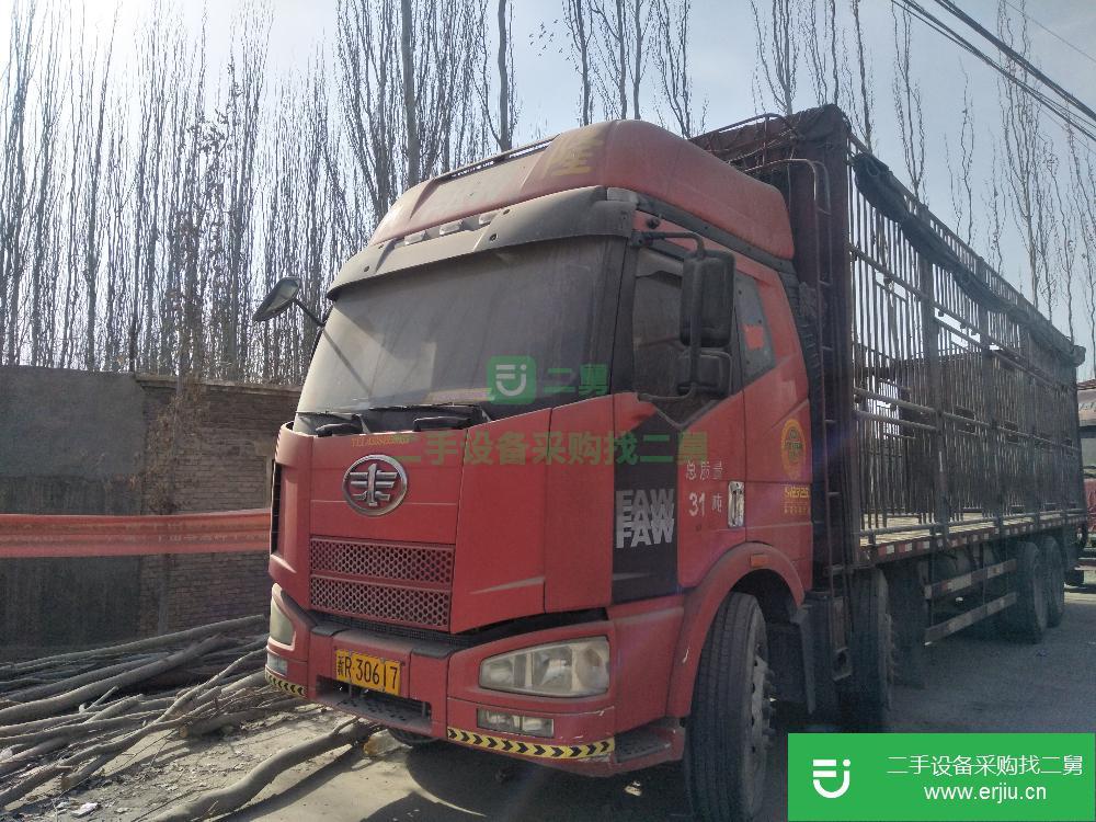 新疆出售二手前四后八牽引車