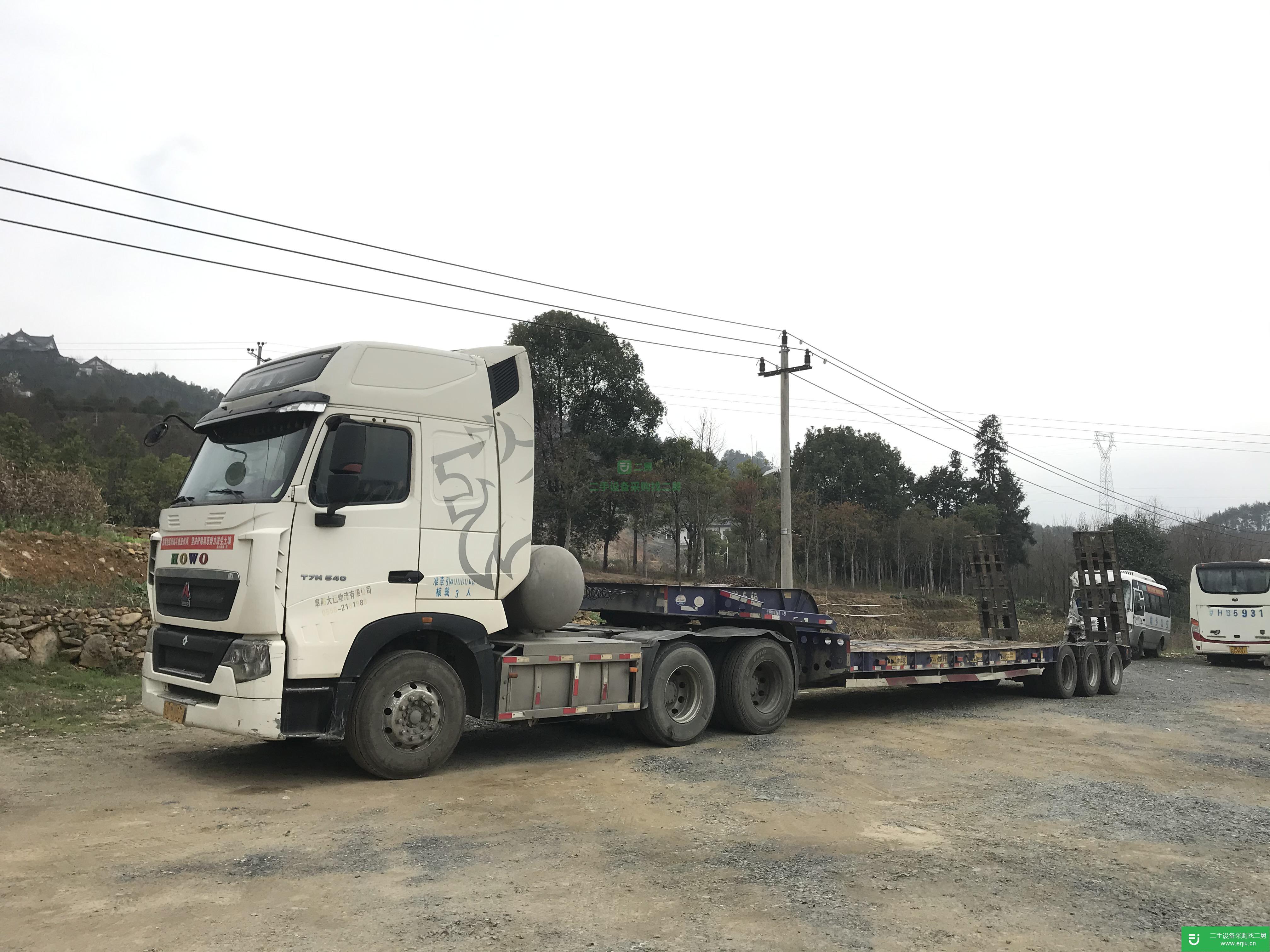 浙江出售二手重汽豪沃牽引車