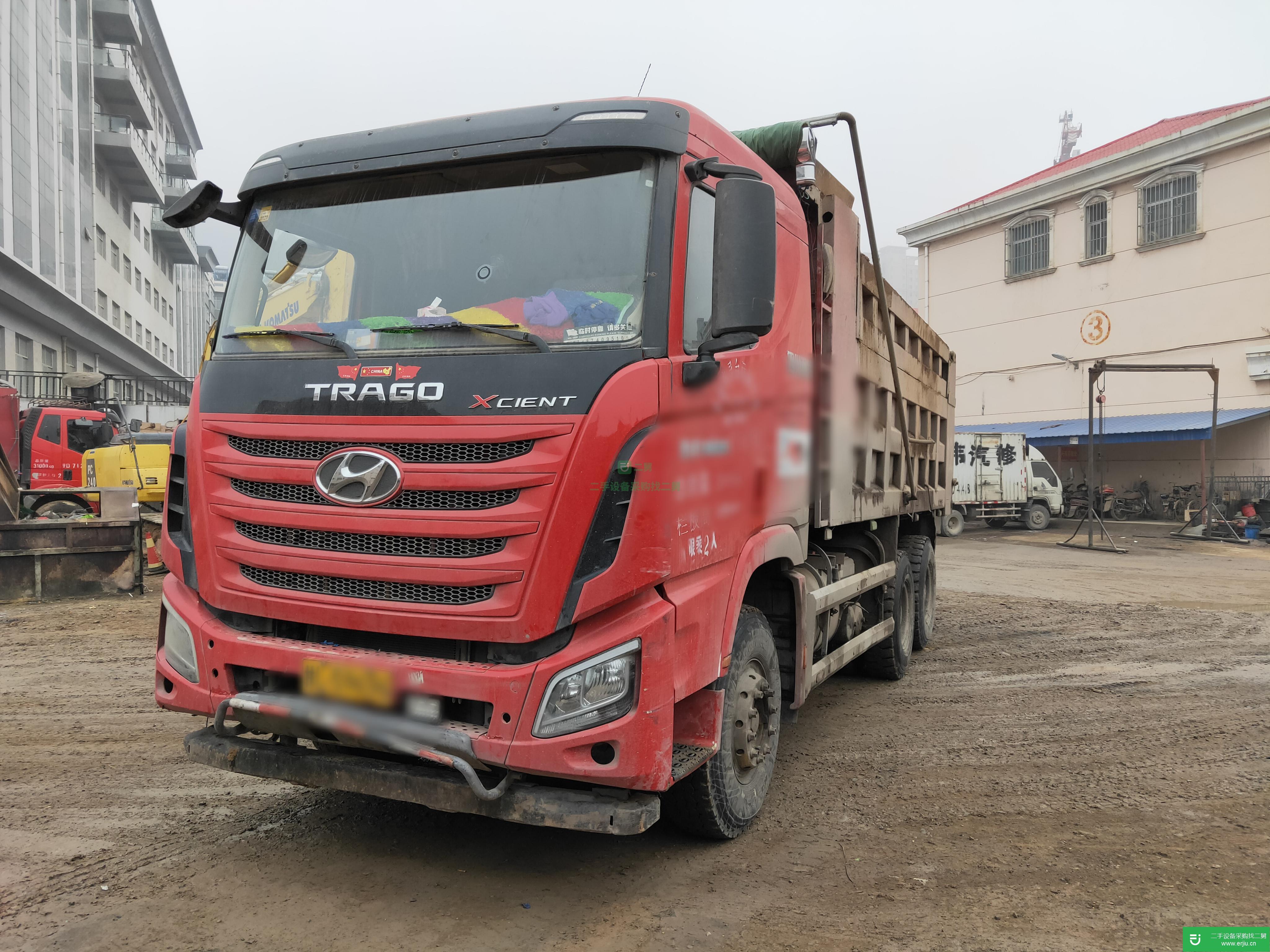 四川出售二手現(xiàn)代自卸車