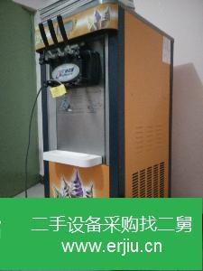 新疆出售二手軟式冰激凌機