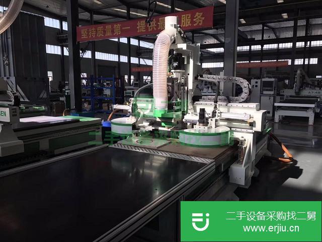 山東出售二手板式家具數(shù)控開料機(jī)