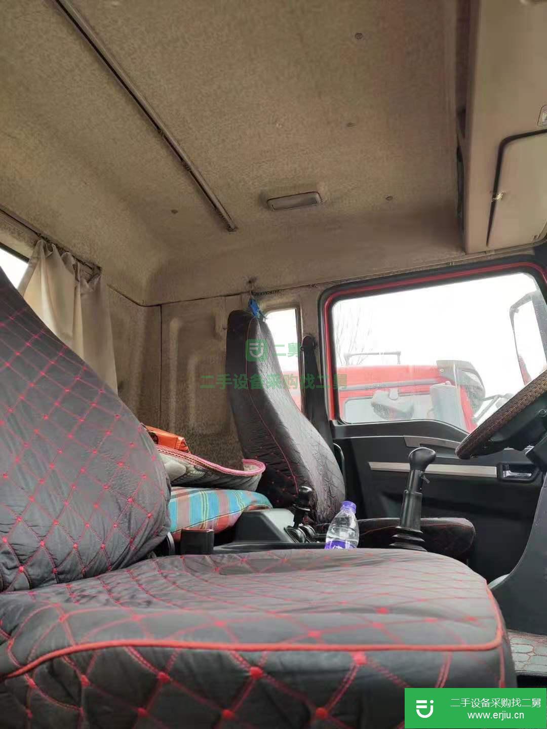 湖北出售二手牽引車九成新