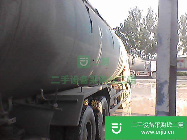 河南出售北方奔馳重型罐式貨車