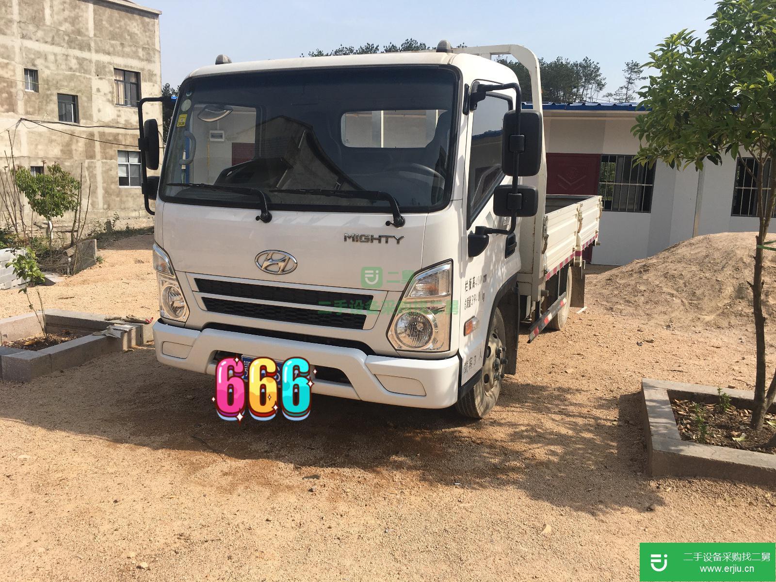 湖北出售二手四川現代盛圖輕卡載貨車