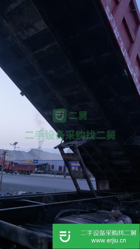 重慶出售二手上汽紅巖杰獅自卸車