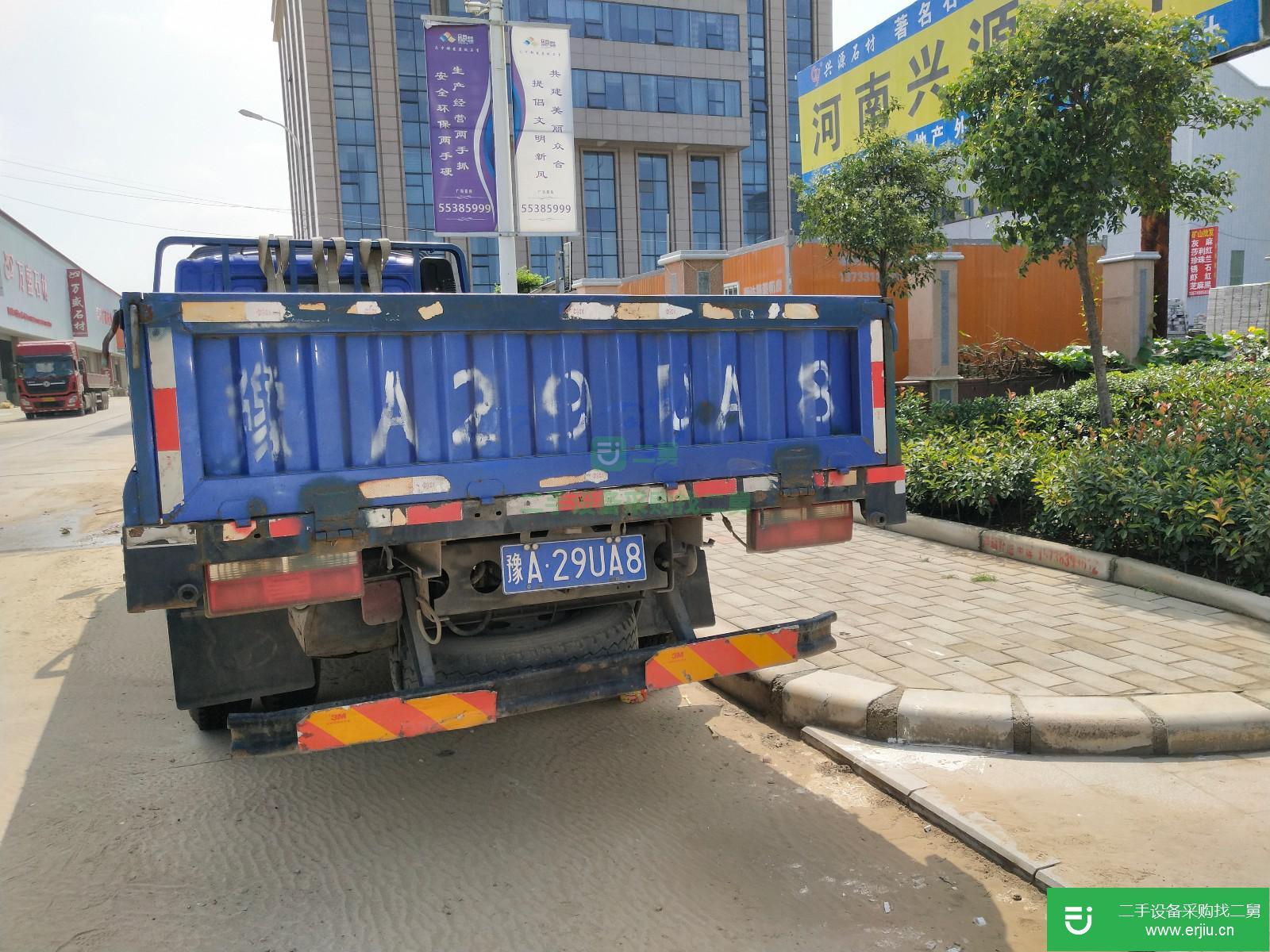 河南出售二手時(shí)風(fēng)風(fēng)馳載貨車
