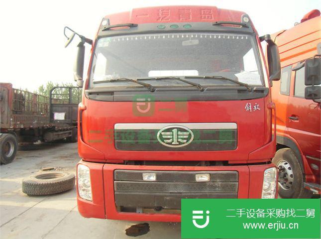 甘肅出售二手青島解放牽引車