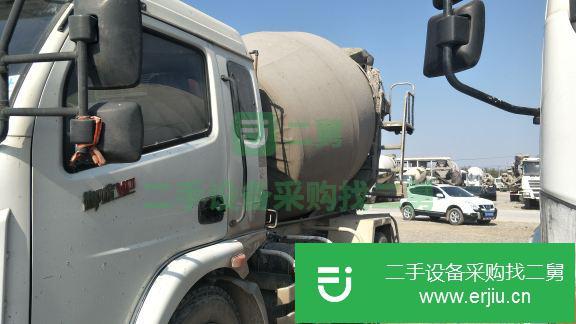 山東出售二手東風(fēng)攪拌車(chē)