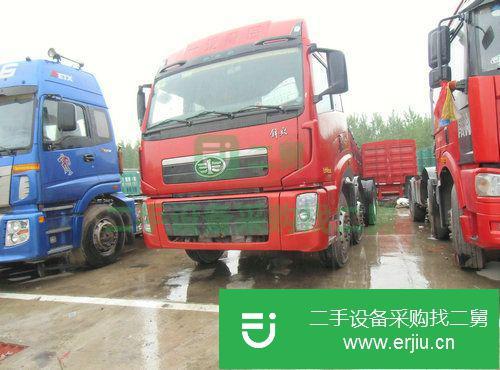 甘肅出售二手青島解放牽引車